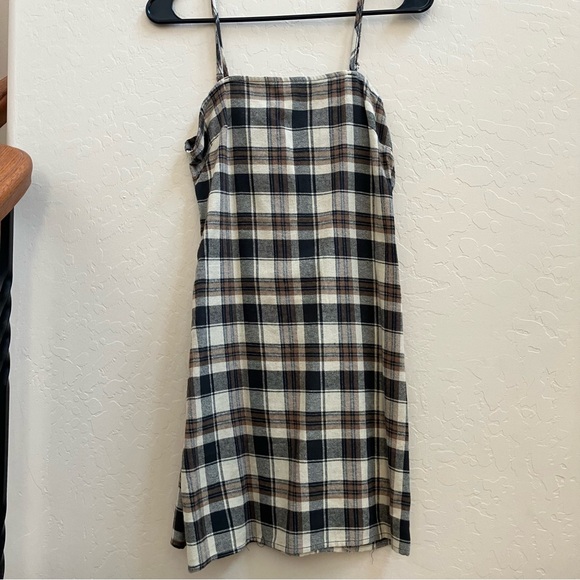 ROMWE Dresses & Skirts - Women’s Cream Plaid Mini Dress S